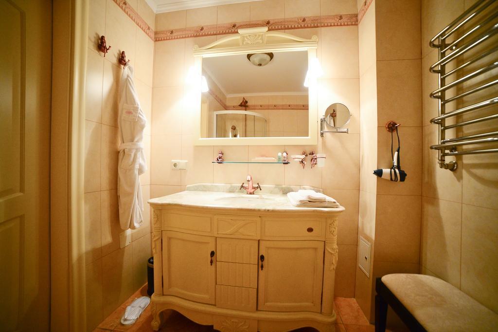 Hotel Visak 4*