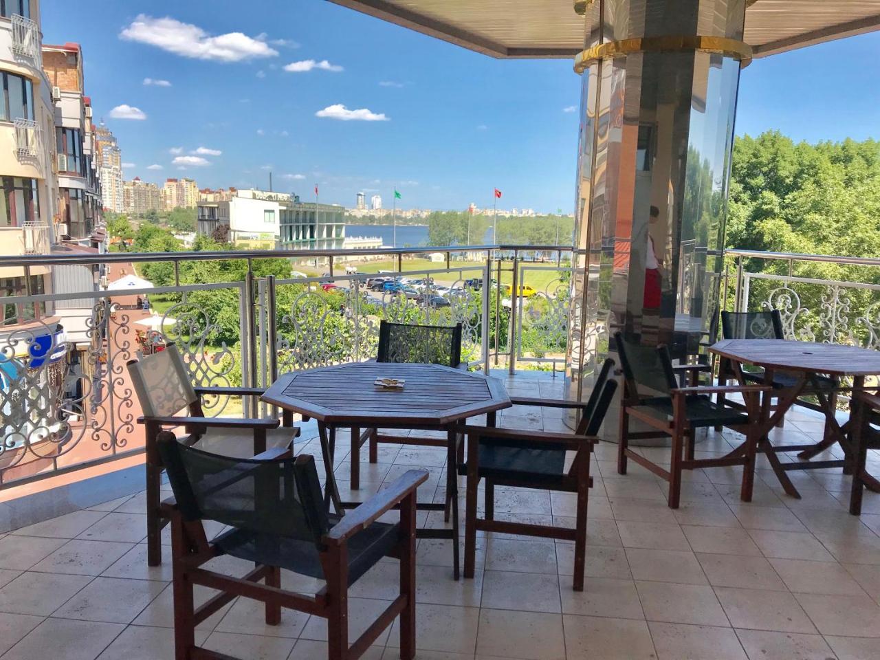Hotel Visak 4*